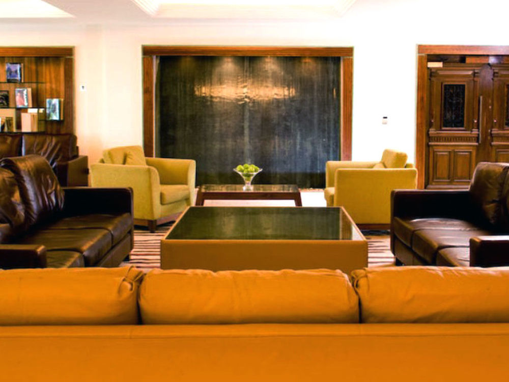 Prince Of Wales Hotel Athlone Dış mekan fotoğraf
