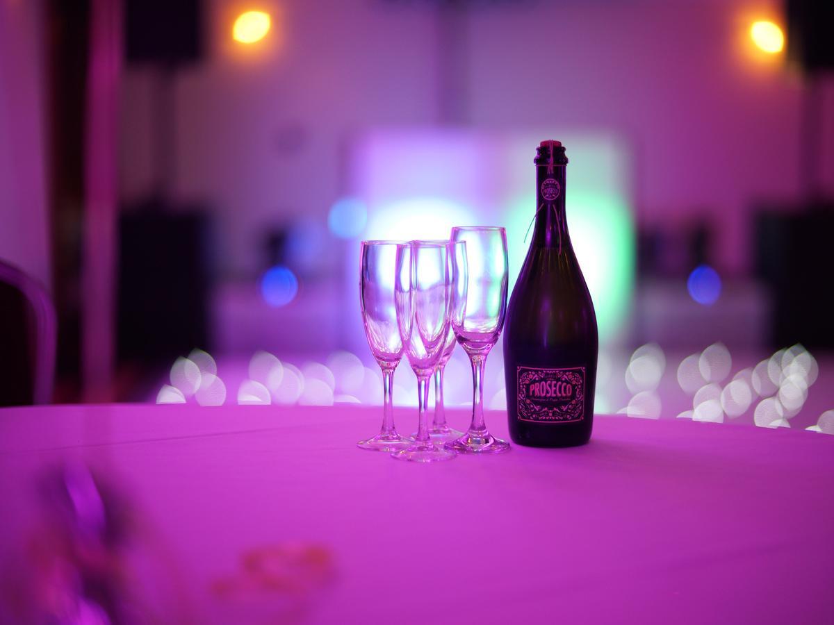 Prince Of Wales Hotel Athlone Dış mekan fotoğraf