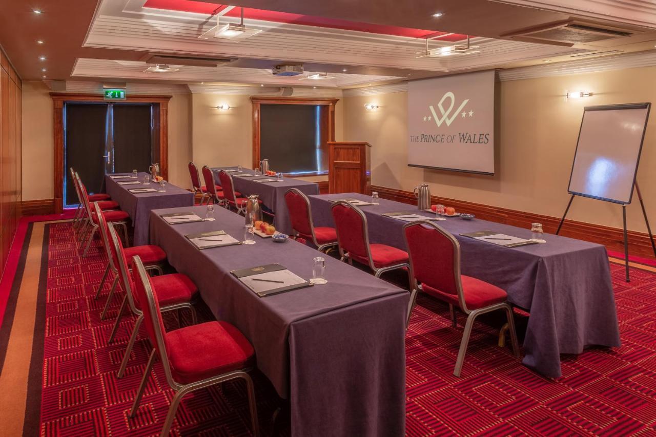 Prince Of Wales Hotel Athlone Dış mekan fotoğraf