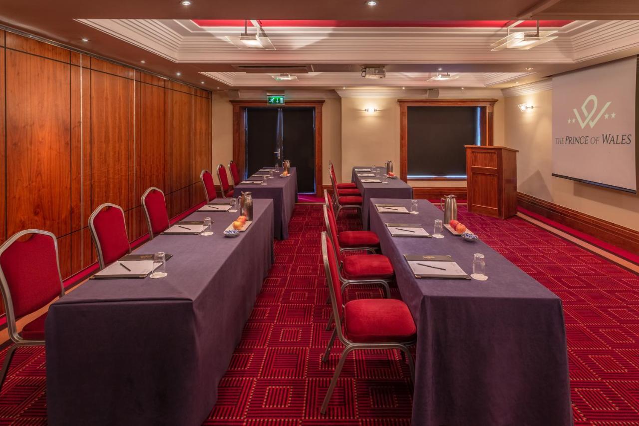 Prince Of Wales Hotel Athlone Dış mekan fotoğraf